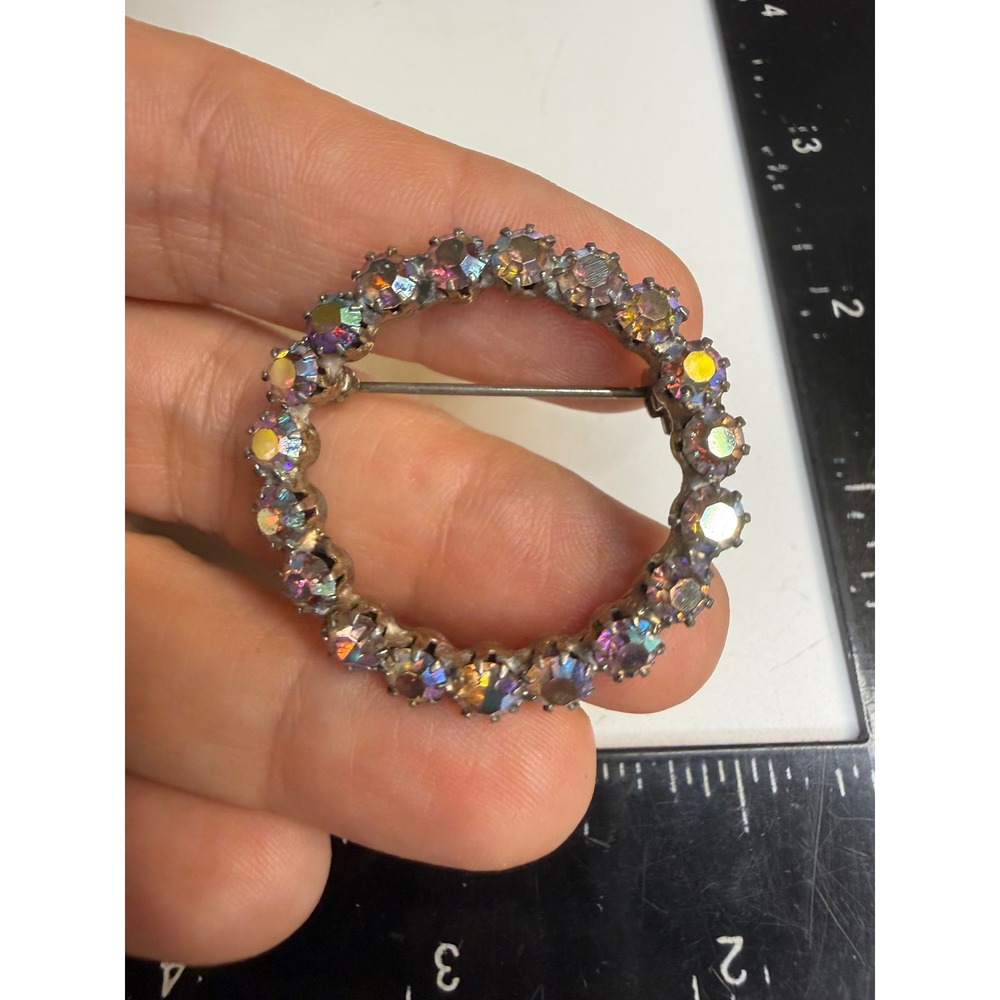 Vintage Aurora Borealis Rhinestone Circle Pin Silver Tone Wreath Brooch 1.25"